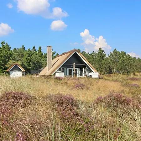 Gerdis - 1-6km From The Sea By Interhome
