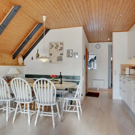 Дом отдыха Gerdis - 1-6km From The Sea By Interhome Блаванн